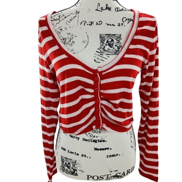 Colsie Cropped Pajama Top Red White Stripes Lounge Shirt Long Sleeve Size L - Picture 1 of 5